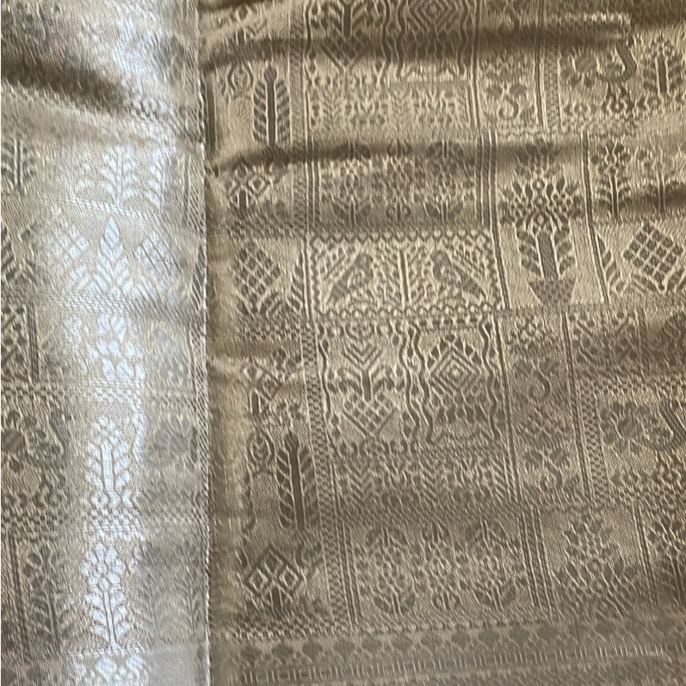 Saree - Picture 3 of 10